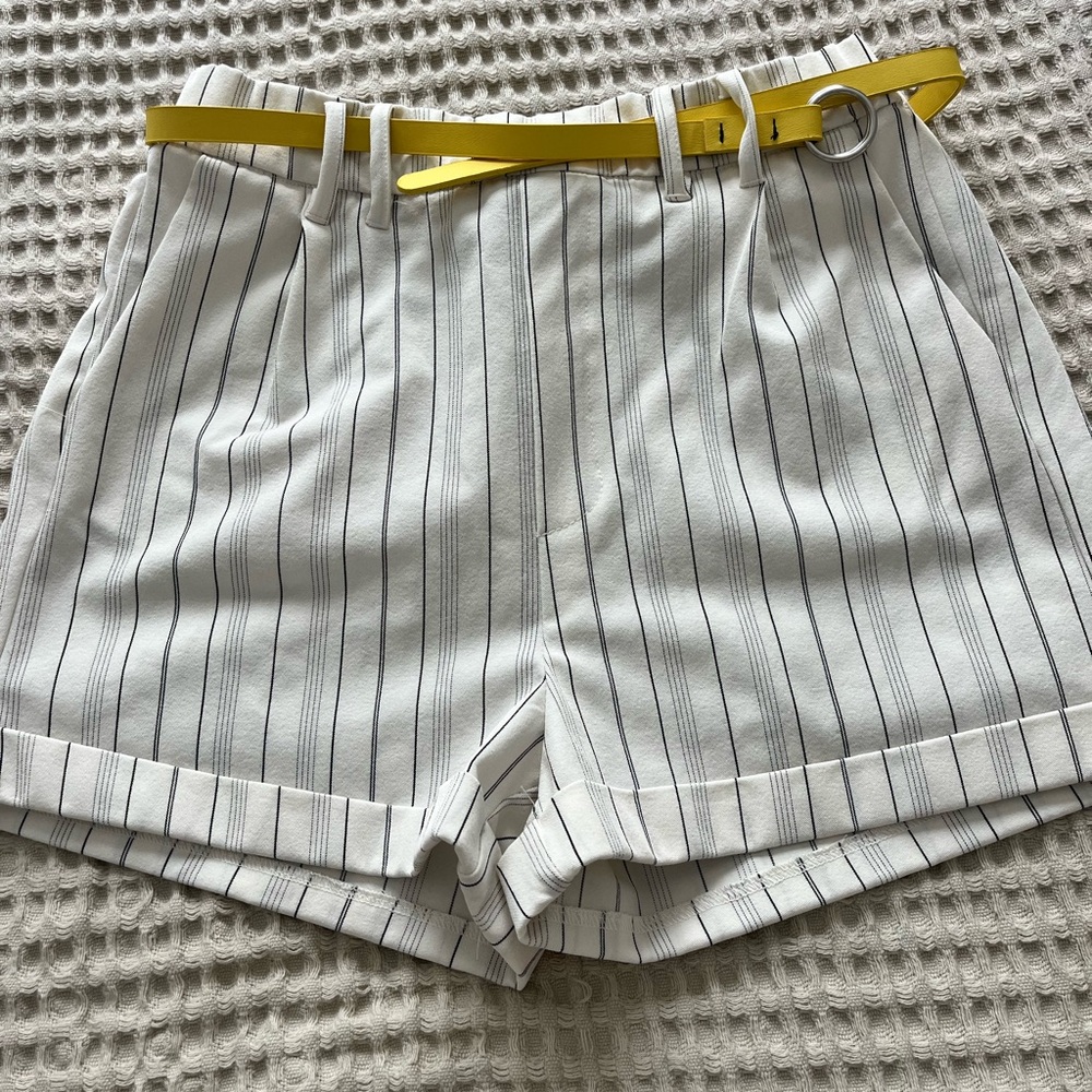 Woman’s high waisted shorts